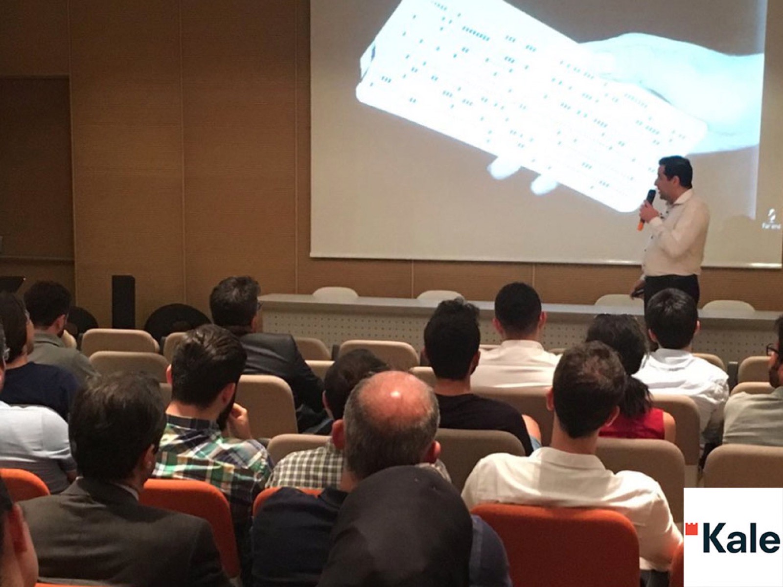 Kale Grubu'nda Blockchain 101 sunumu
